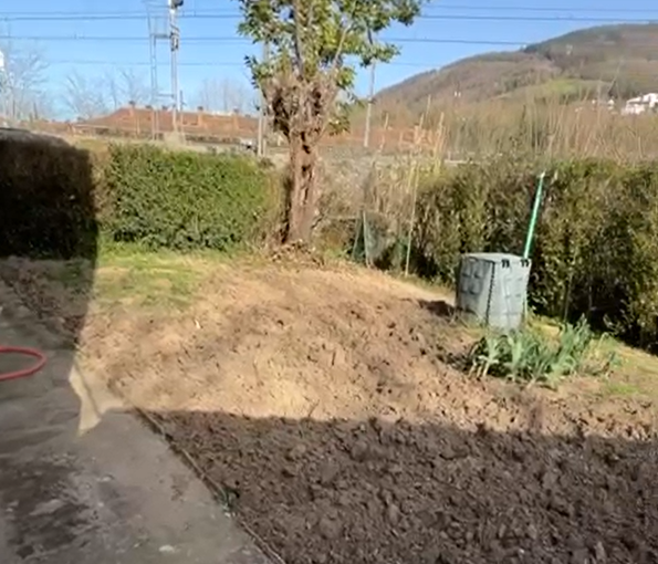 ¡Descubre este encantador piso en planta baja, totalmente reformado y listo para entrar a vivir! Con una superficie construida de 82 m² y 72 m² útiles, este hogar ofrece un salón, una cocina funcional y dos luminosos dormitorios que garantizan el descanso que mereces. Además, cuenta con un baño moderno y todas las comodidades necesarias para disfrutar de la vida diaria.